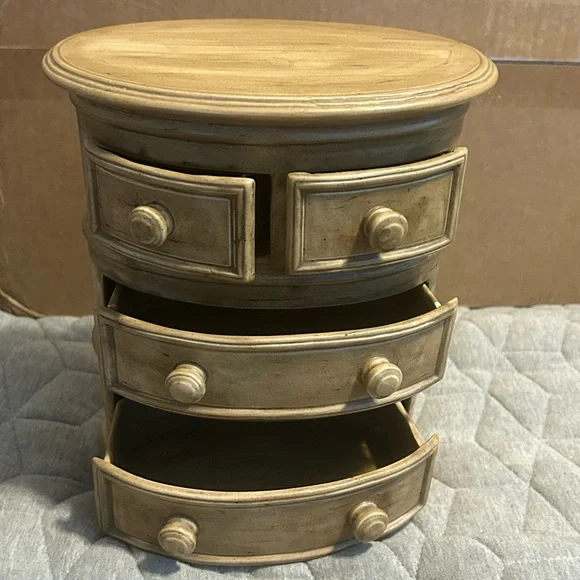 Vintage Rare Ceramic Jewelry Box
